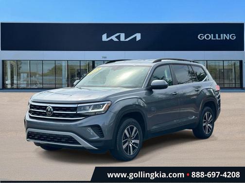 Platinum Gray Metallic 2023 Volkswagen Atlas 2.0T SE