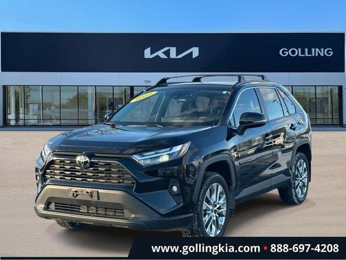 2022 Toyota RAV4 XLE Premium