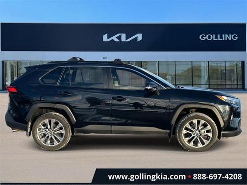 2022 Toyota RAV4 XLE Premium