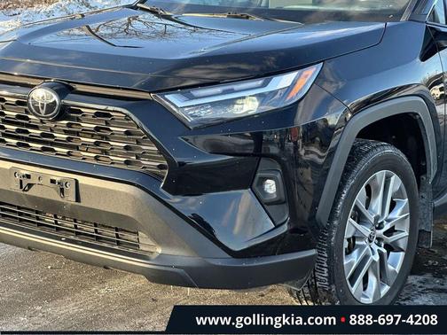 2022 Toyota RAV4 XLE Premium