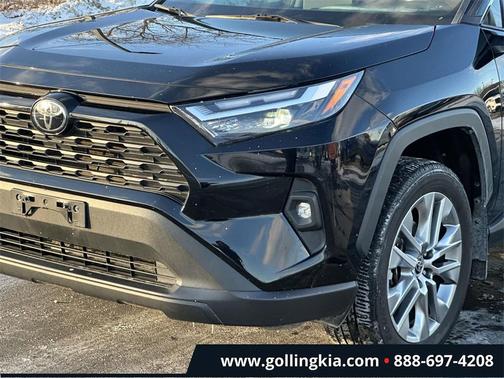 2022 Toyota RAV4 XLE Premium