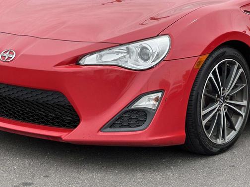Hot Lava 2016 Scion FR-S Base