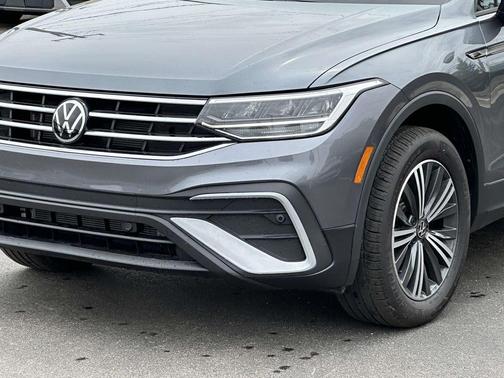 Silver 2024 Volkswagen Tiguan 2.0T Wolfsburg Edition