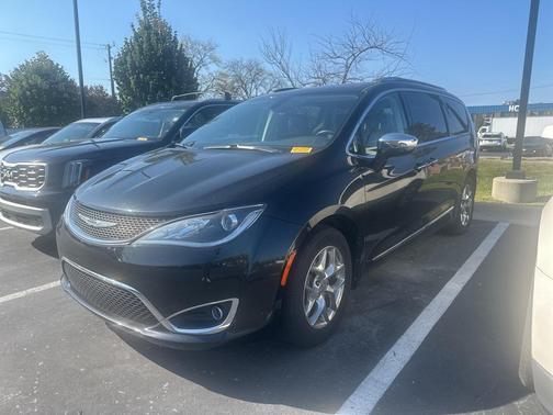 2019 Chrysler Pacifica Limited