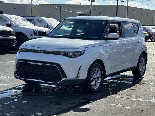 2023 Kia Soul LX