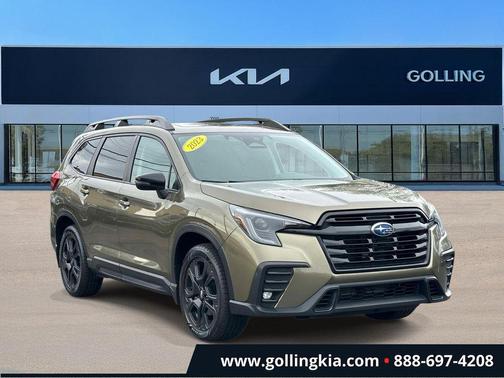 Autumn Green Metallic 2023 Subaru Ascent Onyx Edition 7-Passenger