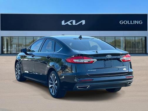 2020 Ford Fusion SE