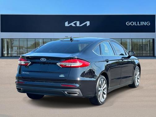 2020 Ford Fusion SE