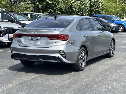 Steel Gray 2024 Kia Forte LXS