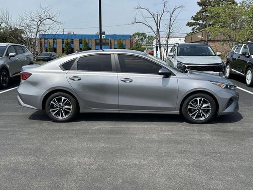 Steel Gray 2024 Kia Forte LXS