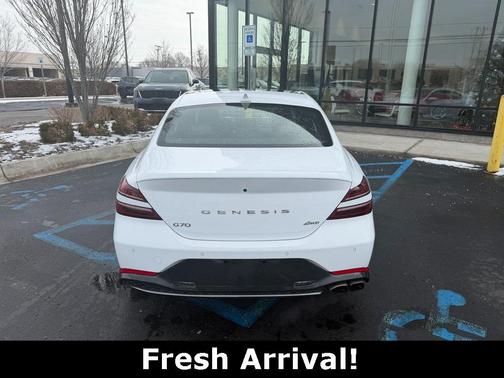 2023 Genesis G70 2.0T AWD