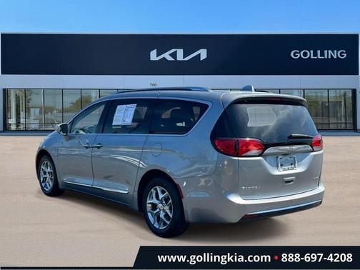 Billet Silver Metallic Clearcoat 2019 Chrysler Pacifica Limited