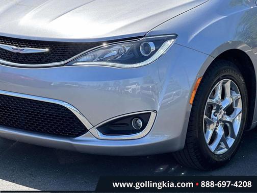 Billet Silver Metallic Clearcoat 2019 Chrysler Pacifica Limited