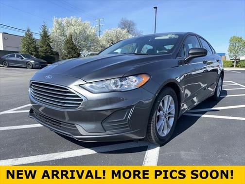 2020 Ford Fusion SE