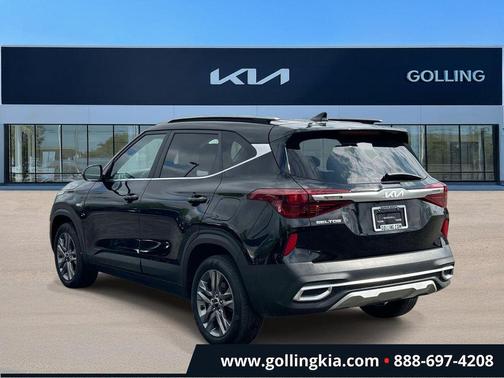 Cherry Black 2023 Kia Seltos S