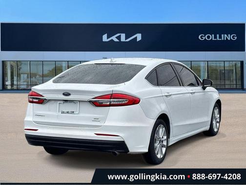 Oxford White 2020 Ford Fusion SE