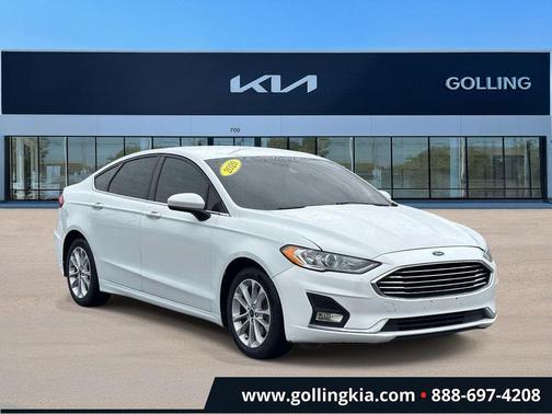 Oxford White 2020 Ford Fusion SE