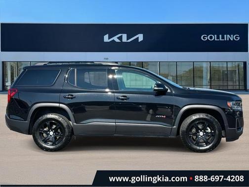 2023 GMC Acadia AWD AT4