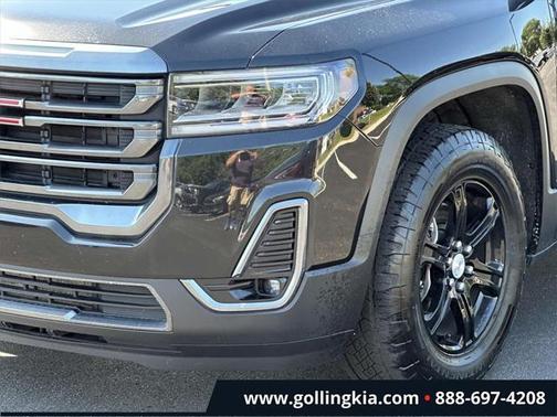 2023 GMC Acadia AWD AT4