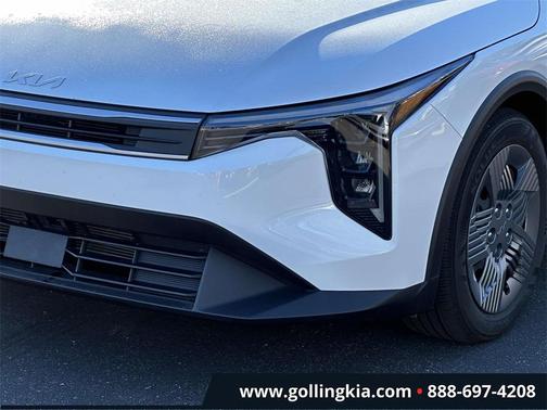 2025 Kia K4 LX