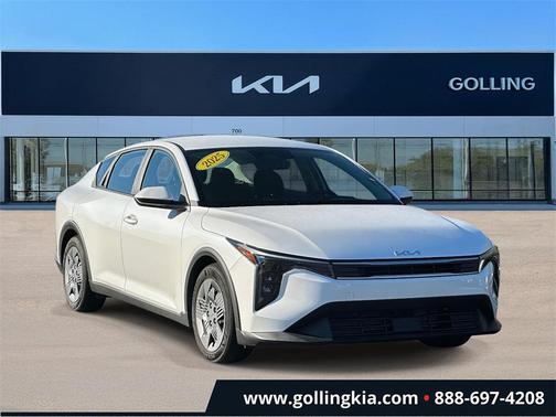 2025 Kia K4 LX