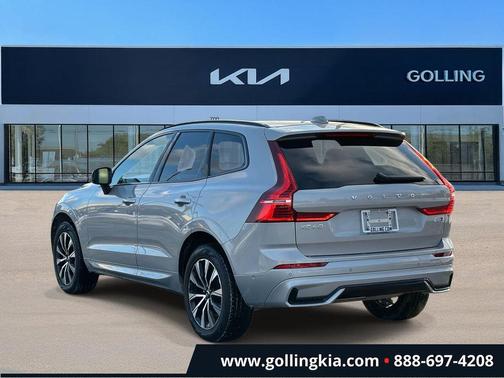 2025 Volvo XC60 B5 Plus