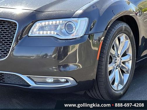 2018 Chrysler 300 Limited