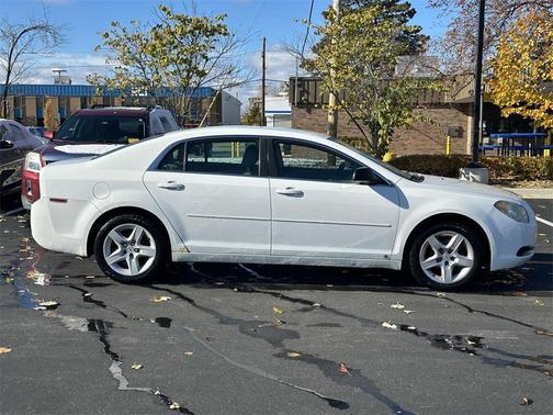 2010 Chevrolet Malibu LS