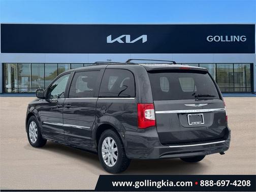2015 Chrysler Town & Country Touring