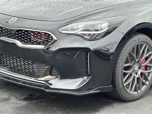 2023 Kia Stinger GT2