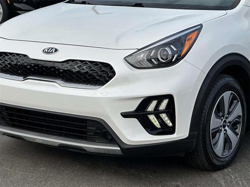 2020 Kia Niro LX