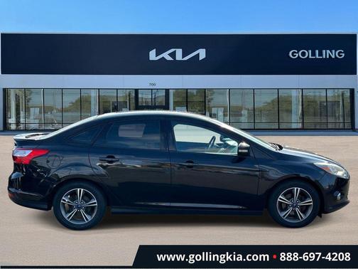 Tuxedo Black Metallic 2014 Ford Focus SE