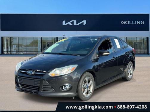 Tuxedo Black Metallic 2014 Ford Focus SE