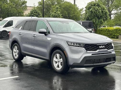 2023 Kia Sorento LX