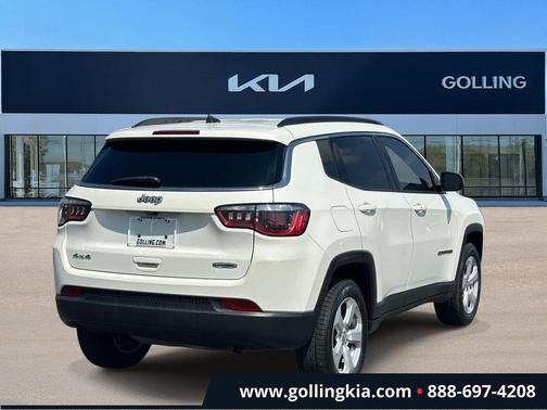 White Clearcoat 2019 Jeep Compass Latitude