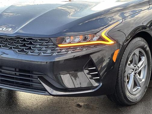2023 Kia K5 LXS