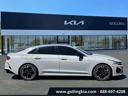 2022 Kia K5 GT-Line