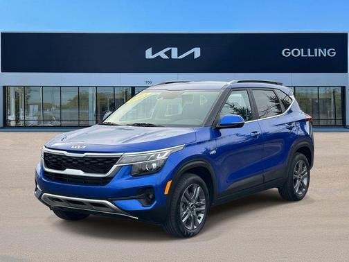 Neptune Blue 2023 Kia Seltos S