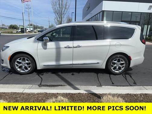 2019 Chrysler Pacifica Limited
