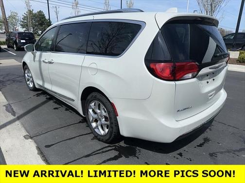 2019 Chrysler Pacifica Limited