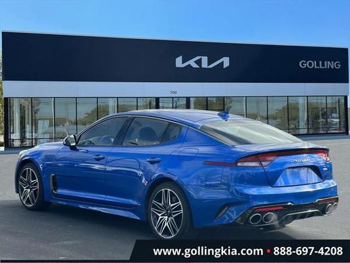 2022 Kia Stinger GT1