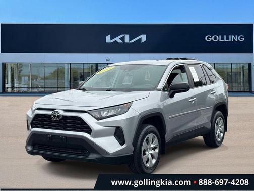 Silver Sky Metallic 2022 Toyota RAV4 LE