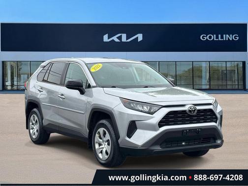 Silver Sky Metallic 2022 Toyota RAV4 LE