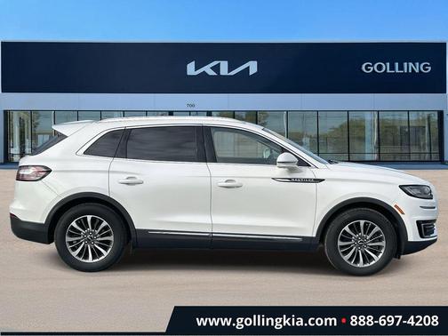 2020 Lincoln Nautilus Standard