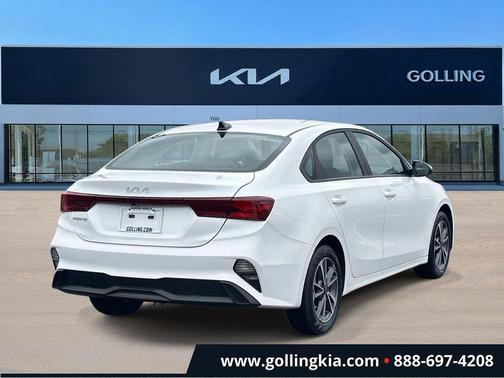 2023 Kia Forte LXS