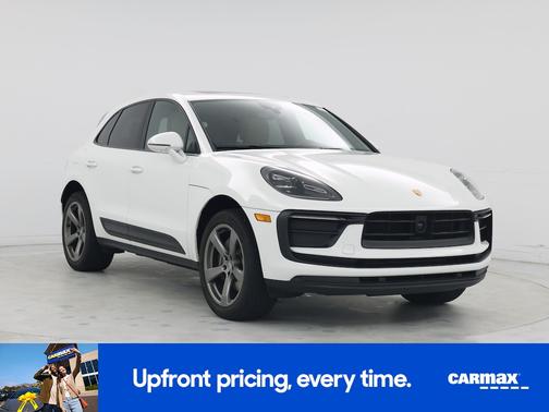 2022 Porsche Macan 