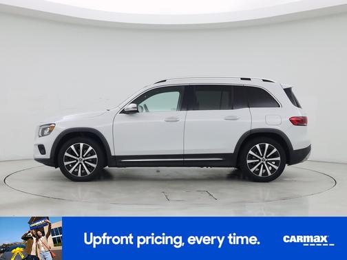 White 2022 Mercedes-Benz GLB 250
