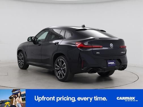Black 2022 BMW X4 M40I