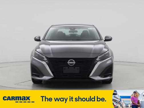 2023 Nissan Altima SV