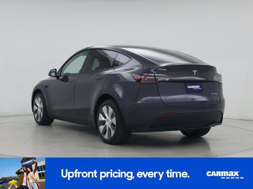 Gray 2024 Tesla Model Y Long Range